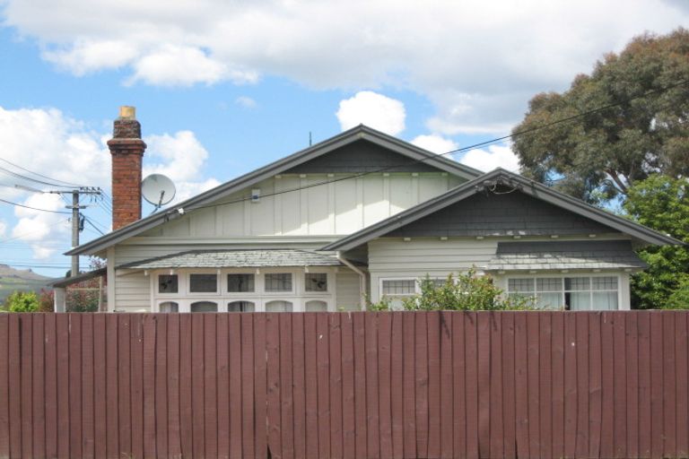 Photo of property in 2/24 North Avon Road, Richmond, Christchurch, 8013