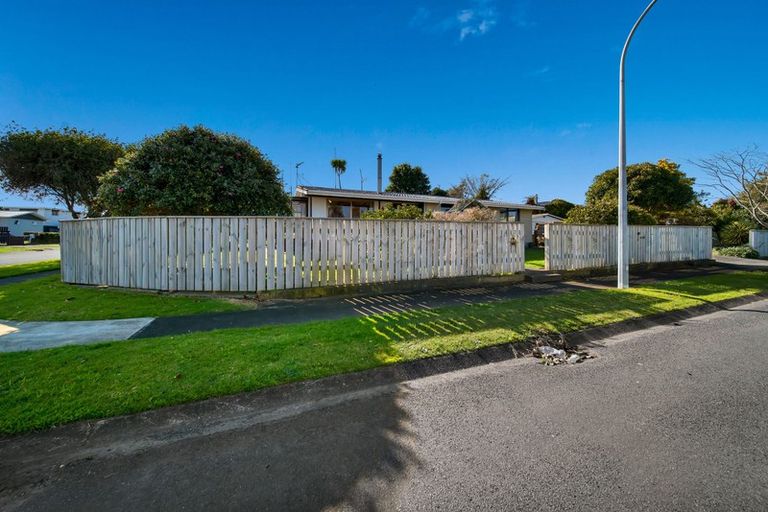 Photo of property in 40 Ihaia Street, Waitara, 4320