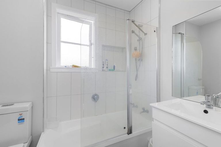 Photo of property in 4 Milne Crescent, Taita, Lower Hutt, 5011