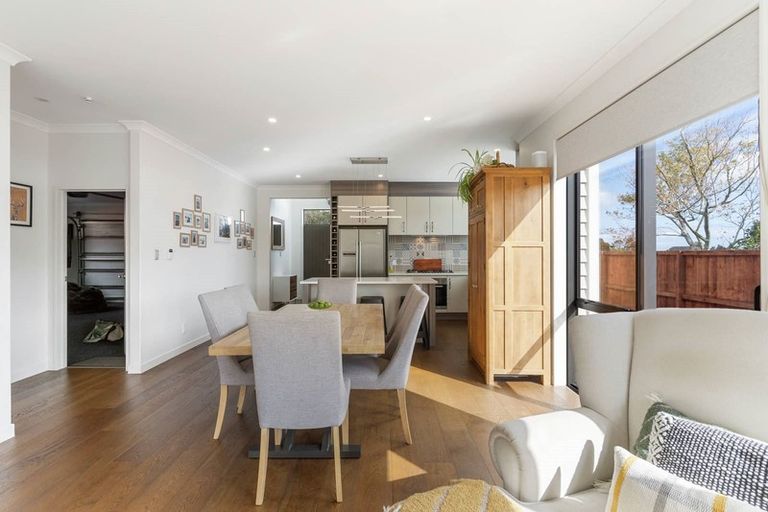 Photo of property in 39a Rodney Street, Howick, Auckland, 2014