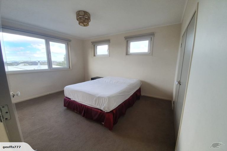 Photo of property in 21 Judkins Crescent, Cockle Bay, Auckland, 2014