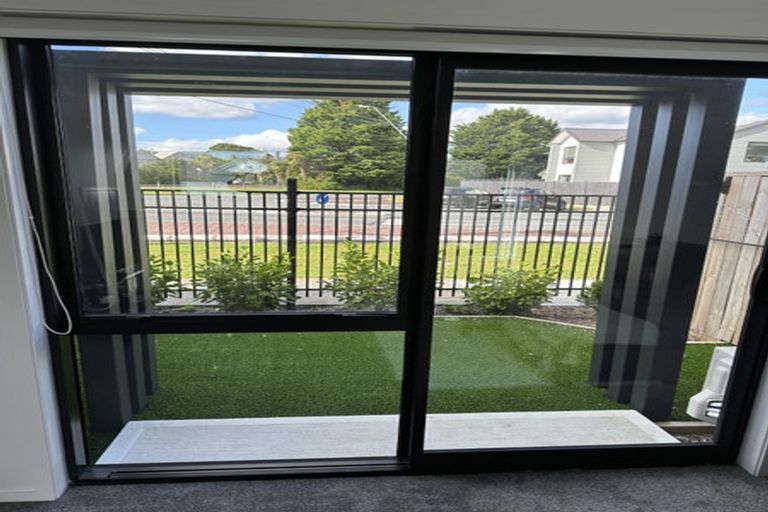 Photo of property in 9/123 Cambridge Terrace, Fairfield, Lower Hutt, 5011