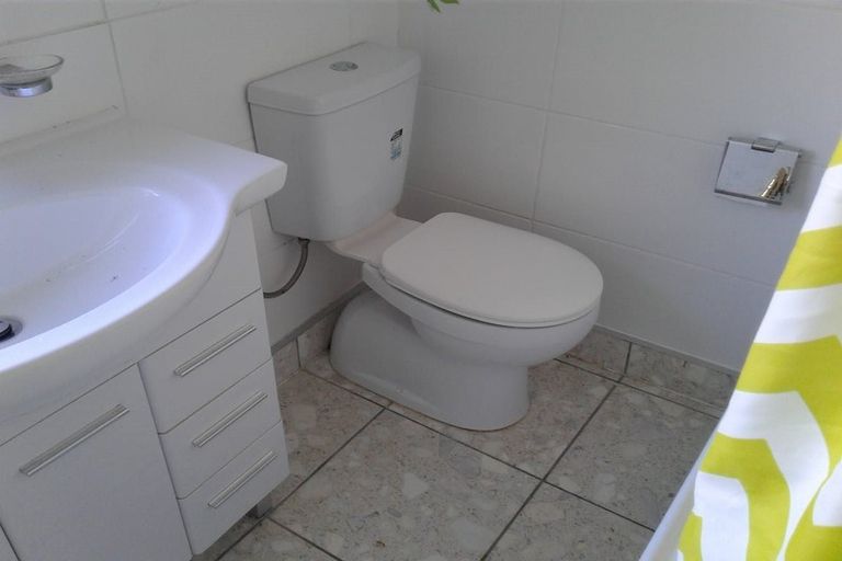 Photo of property in 2 Mudges Terrace, Newtown, Wellington, 6021