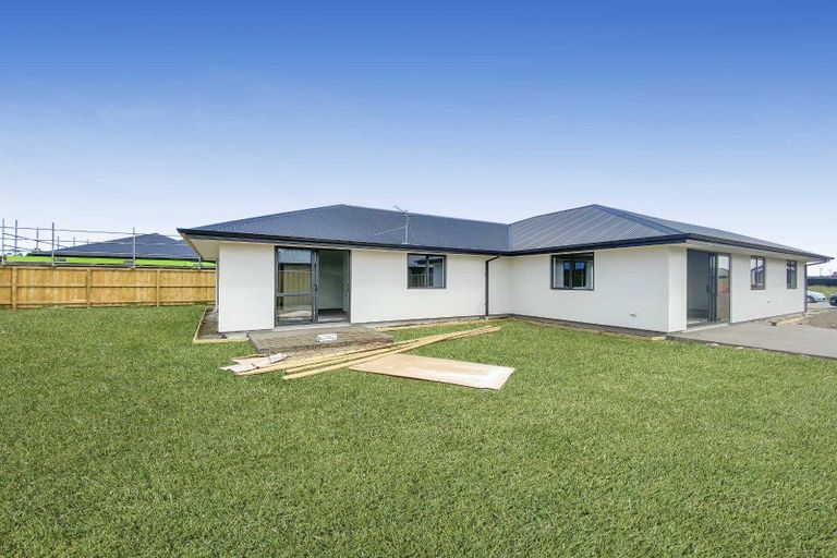 Photo of property in 72 Finn Avenue, Rolleston, 7615