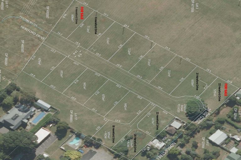 Photo of property in 23 Hereford Drive, Carterton, 5713