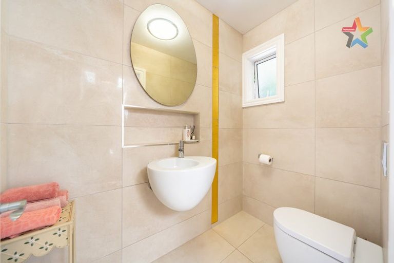 Photo of property in 30 Korokoro Road, Korokoro, Lower Hutt, 5012