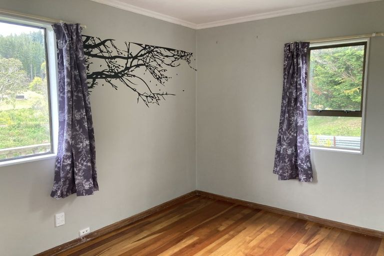 Photo of property in 48c Norana Road, Timberlea, Upper Hutt, 5018