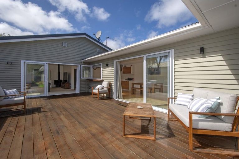 Photo of property in 47 Stapletons Road, Richmond, Christchurch, 8013