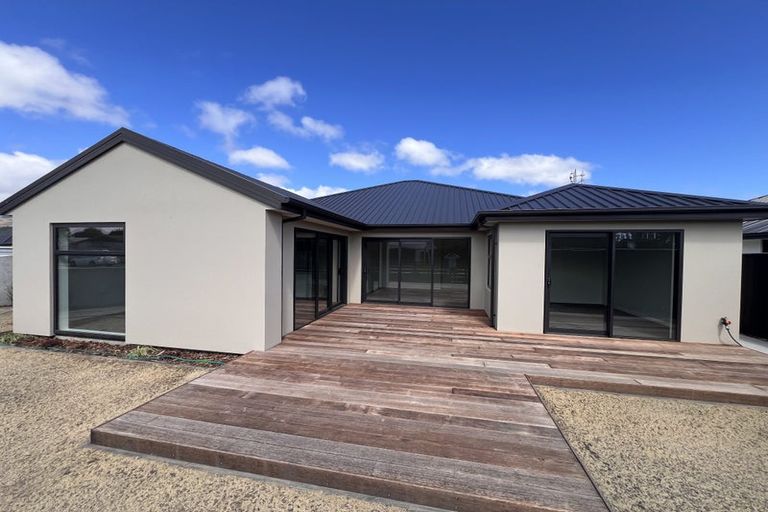 Photo of property in 2 Hao Lane, Halswell, Christchurch, 8025