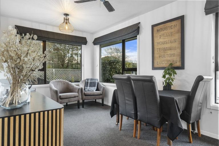 Photo of property in 53 Tuckers Road, Redwood, Christchurch, 8051