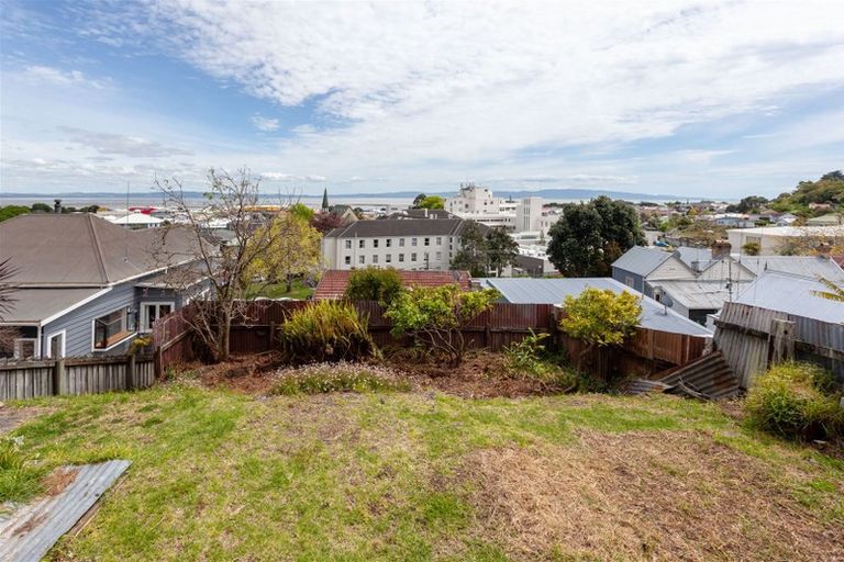 Photo of property in 110 Karaka Road, Thames, 3500