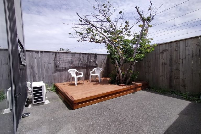 Photo of property in 10 Handyside Street, Tawa, Wellington, 5028