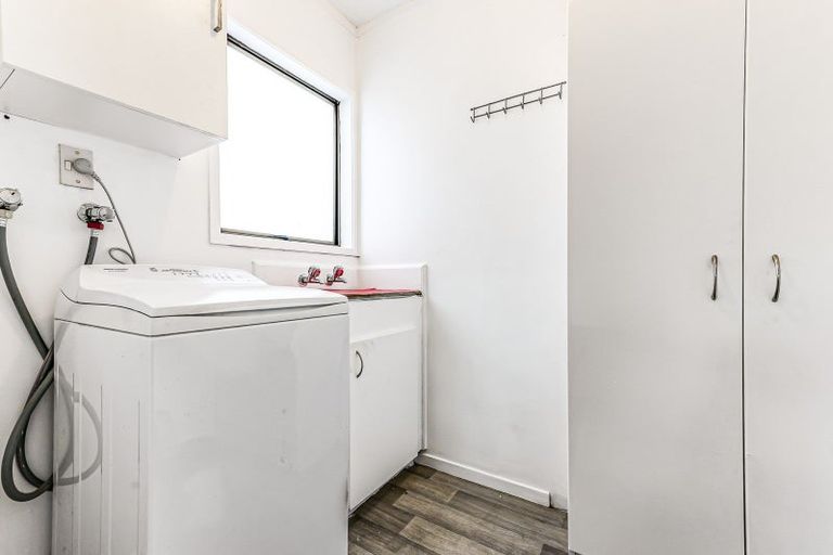 Photo of property in 3 Jasmine Avenue, Dinsdale, Hamilton, 3204