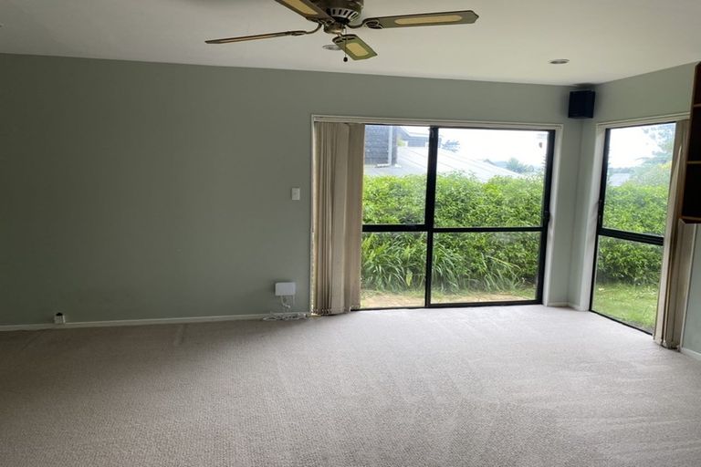 Photo of property in 16a Bongard Road, Mission Bay, Auckland, 1071