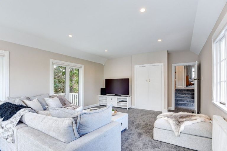 Photo of property in 3 Brassey Road, Saint Johns Hill, Whanganui, 4500