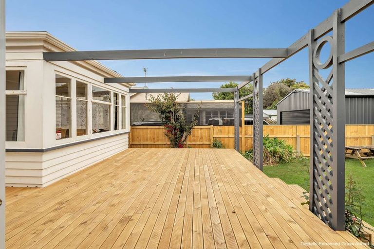 Photo of property in 4 Godwin Crescent, College Estate, Whanganui, 4500