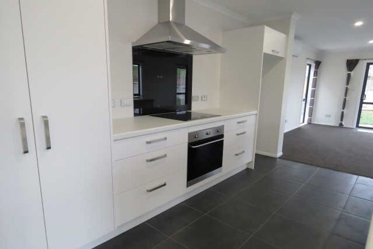 Photo of property in 17 Rebekah Crescent, Flagstaff, Hamilton, 3210