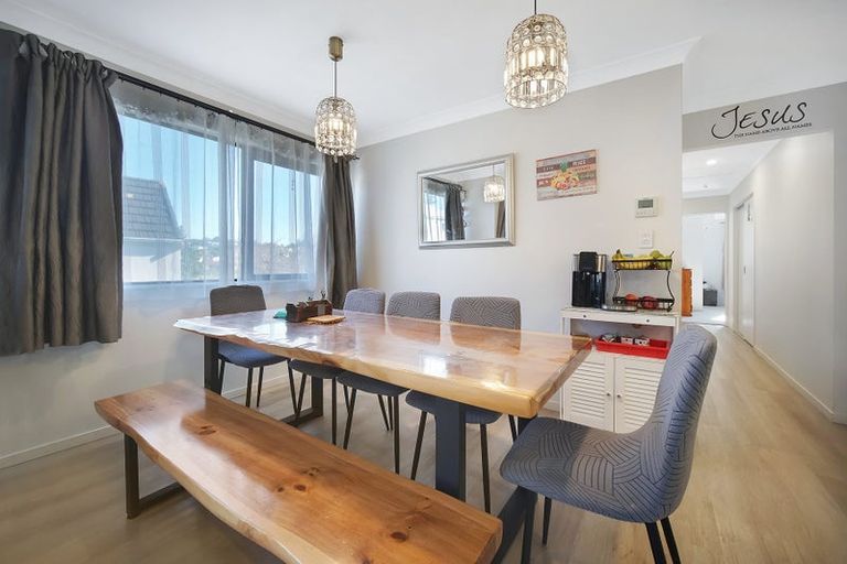 Photo of property in 10c Finchley Road, Torbay, Auckland, 0632