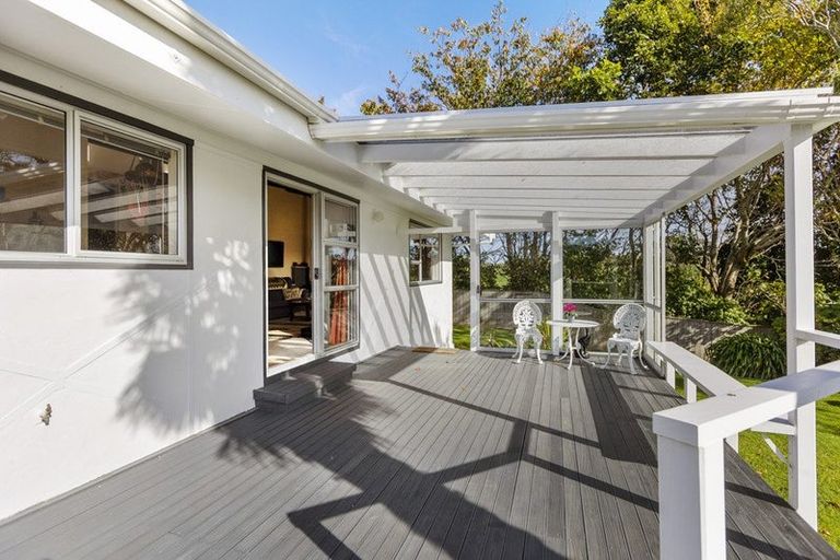 Photo of property in 24a Saint Ives Grove, Whalers Gate, New Plymouth, 4310