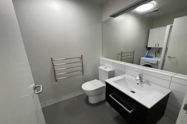 Photo of property in 1/8g Wigan Street, Te Aro, Wellington, 6011