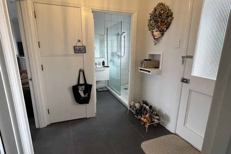 Photo of property in 72b Te Mata Road, Havelock North, 4130