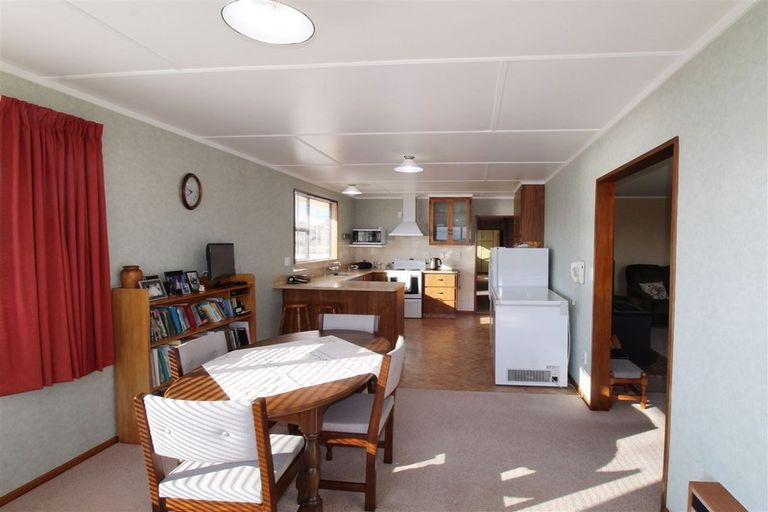 Photo of property in 20 Magdala Street, Kakanui, Oamaru, 9495