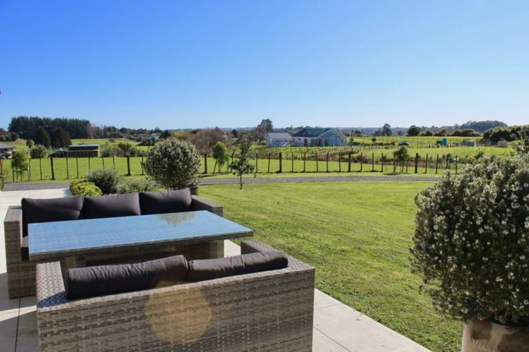 Photo of property in 38 Mountain View Drive, Manakau, Otaki, 5583