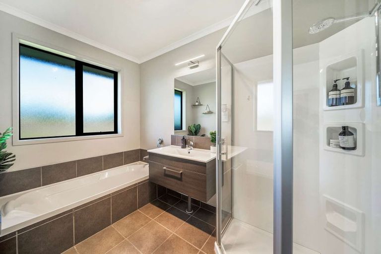 Photo of property in 76 Orbell Crescent, Te Anau, 9679