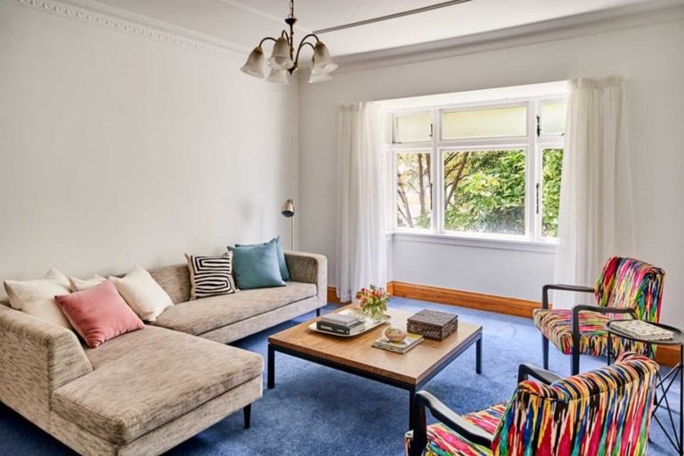 Photo of property in 9 Riddiford Street, Woburn, Lower Hutt, 5011