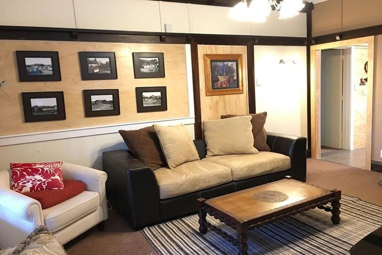 Photo of property in 5 Pioneer Drive, Lake Tekapo, 7999