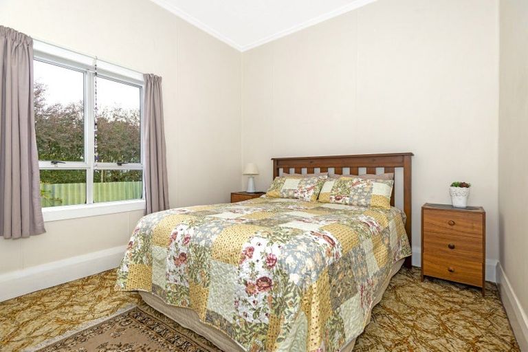 Photo of property in 39 Lyndhurst Street, Awapuni, Gisborne, 4010