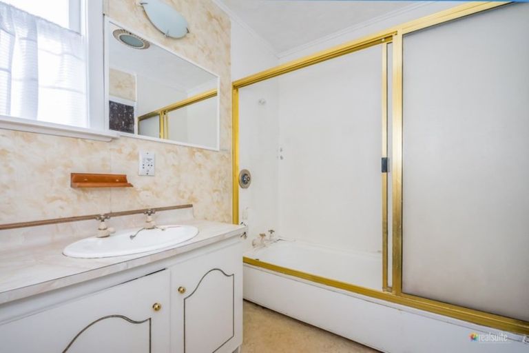 Photo of property in 1/367 Cambridge Terrace, Naenae, Lower Hutt, 5011