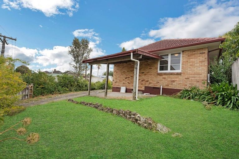 Photo of property in 28 Ellen Street, Manurewa East, Auckland, 2102