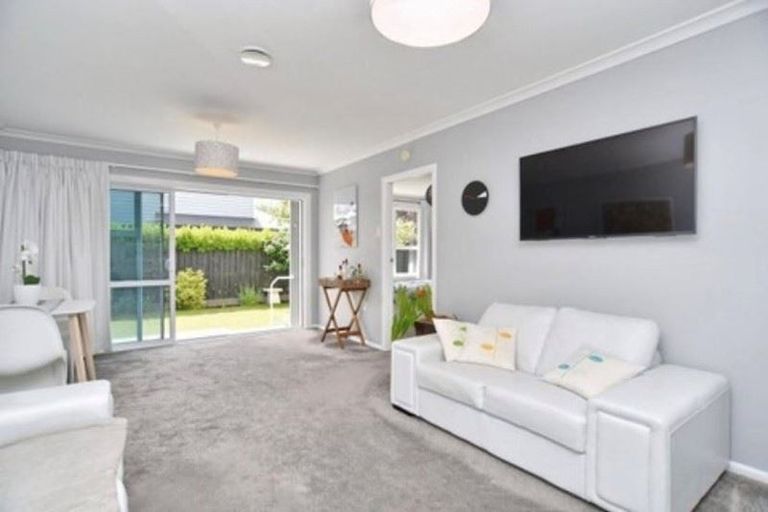 Photo of property in 23a Tomes Road, St Albans, Christchurch, 8052