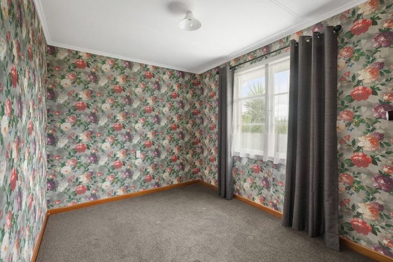 Photo of property in 1 Lee Avenue, Paeroa, 3600
