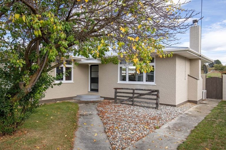 Photo of property in 19 Leask Street, Omakau, 9376