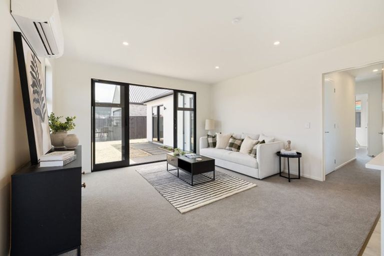 Photo of property in 31 River Stone Drive, Halswell, Christchurch, 8025