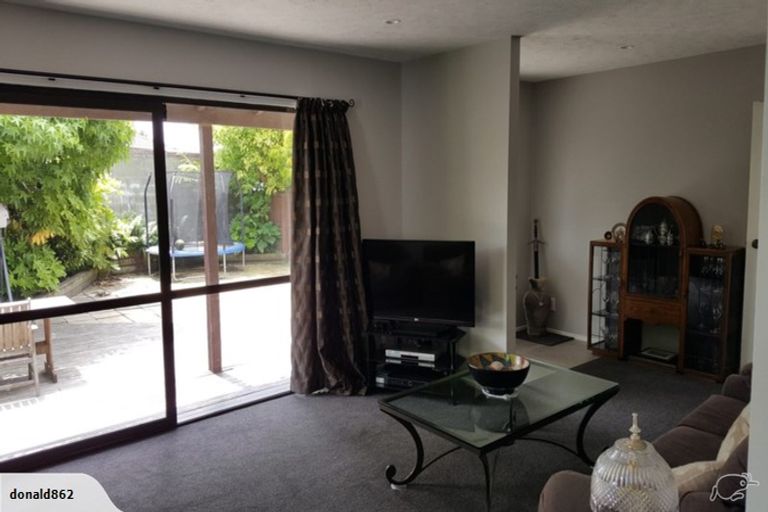 Photo of property in 4 Mallett Place, Halswell, Christchurch, 8025