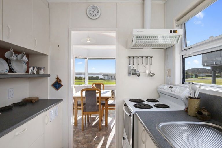 Photo of property in 178 Torkar Road, Clarks Beach, 2122