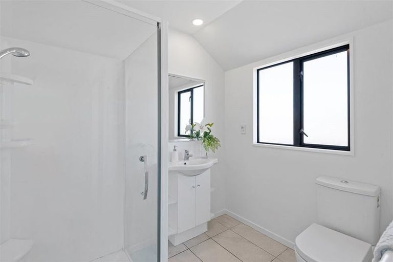 Photo of property in 70a Wharenui Road, Upper Riccarton, Christchurch, 8041