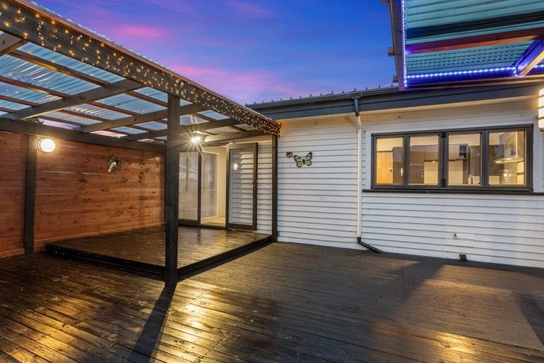 Photo of property in 69 Coopers Road, Dallington, Christchurch, 8061