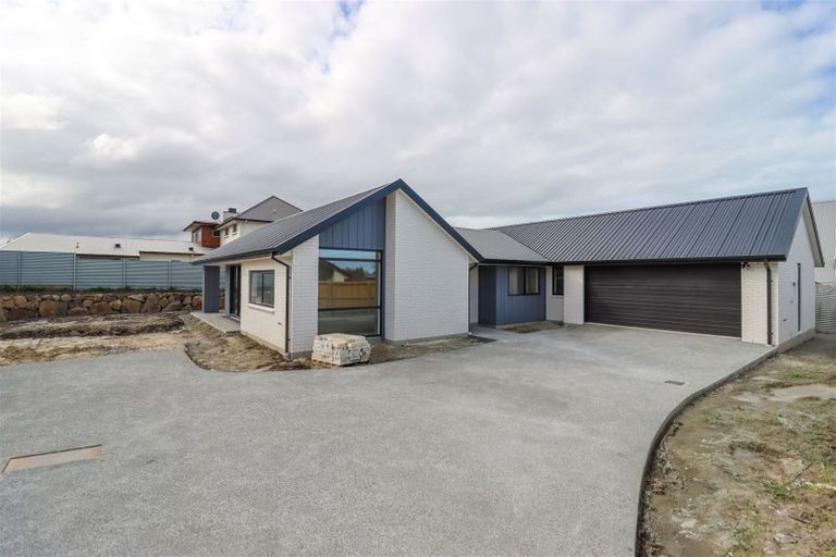 Photo of property in 54 Meadowstone Street, Gleniti, Timaru, 7910