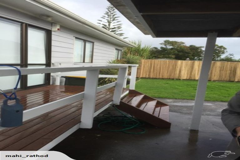 Photo of property in 2/9 Cornwall Road, Mangere, Auckland, 2022