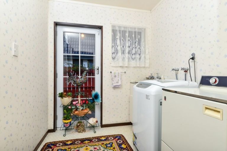 Photo of property in 11 Glen Lynne Avenue, Queenwood, Hamilton, 3210