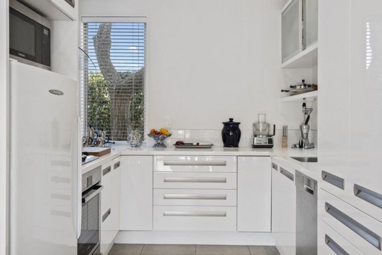 Photo of property in 6/22 Stoneyhurst Street, St Albans, Christchurch, 8014