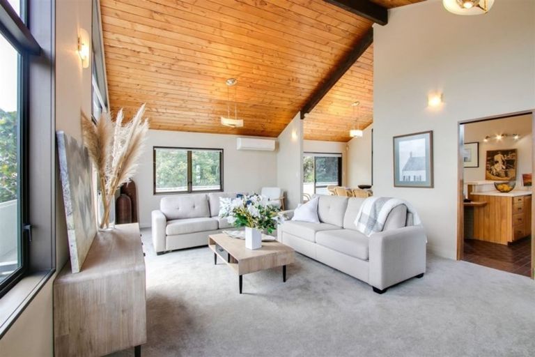 Photo of property in 5 Thurley Place, Bay View, Napier, 4104