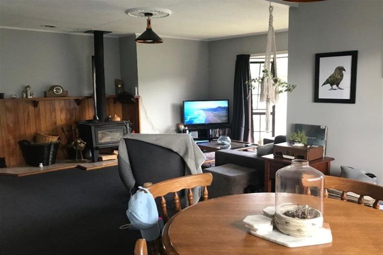 Photo of property in 9 Carroll Grove, Trentham, Upper Hutt, 5018