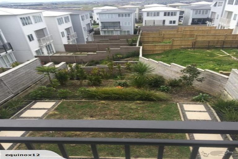 Photo of property in 5 Panakenake Way, Flat Bush, Auckland, 2019