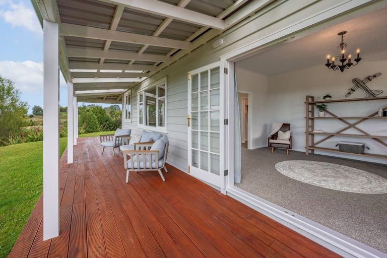 Photo of property in 438 Aropaoanui Road, Tangoio, Napier, 4181