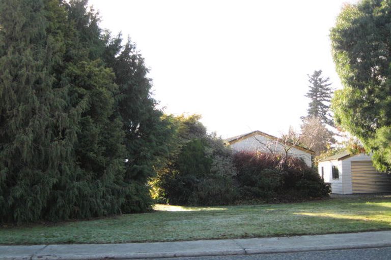 Photo of property in 10 Sargood Drive, Wanaka, 9305